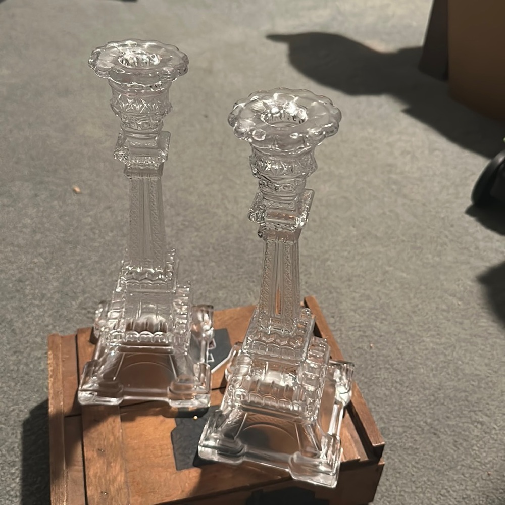 Eiffel Tower candlesticks
